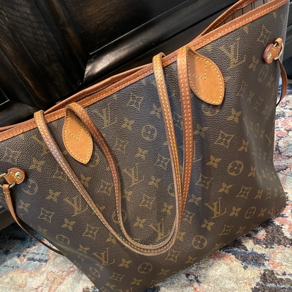 Louis Vuitton Neverfull MM